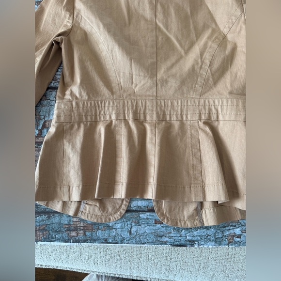 Trina Turk Tan Fitted Utility Jacket - Picture 10 of 11